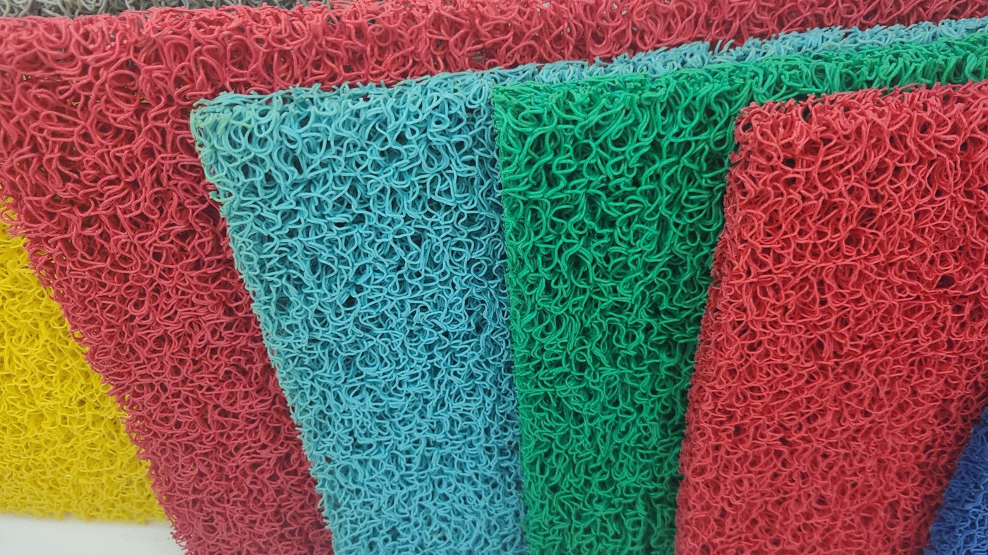 PLASTİK KIVIRCIK PASPAS 